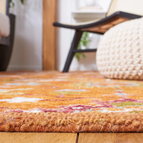 Safavieh Aspen 4'-0" x 6'-0" Rug in Rust / Green