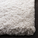 Safavieh Atlantic Shag 4'-0" x 6'-0" Rug in Ivory