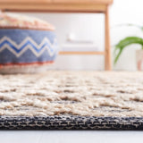 Safavieh Natural Fiber 4'-0" x 6'-0" Rug in Natural / Black