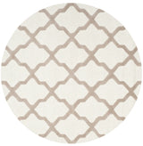 Safavieh Cambridge 6'-0" x 6'-0" Rug in Ivory / Beige