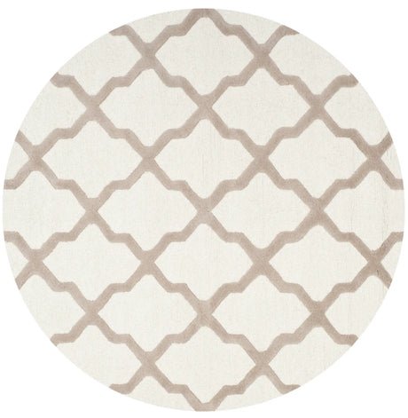 Safavieh Cambridge 6'-0" x 6'-0" Rug in Ivory / Beige
