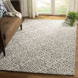 Safavieh Cambridge 4'-0" x 6'-0" Rug in Dark Grey / Ivory