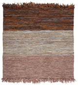 Safavieh Vintage Leather 7'-0" x 7'-0" Rug in Rust / Grey