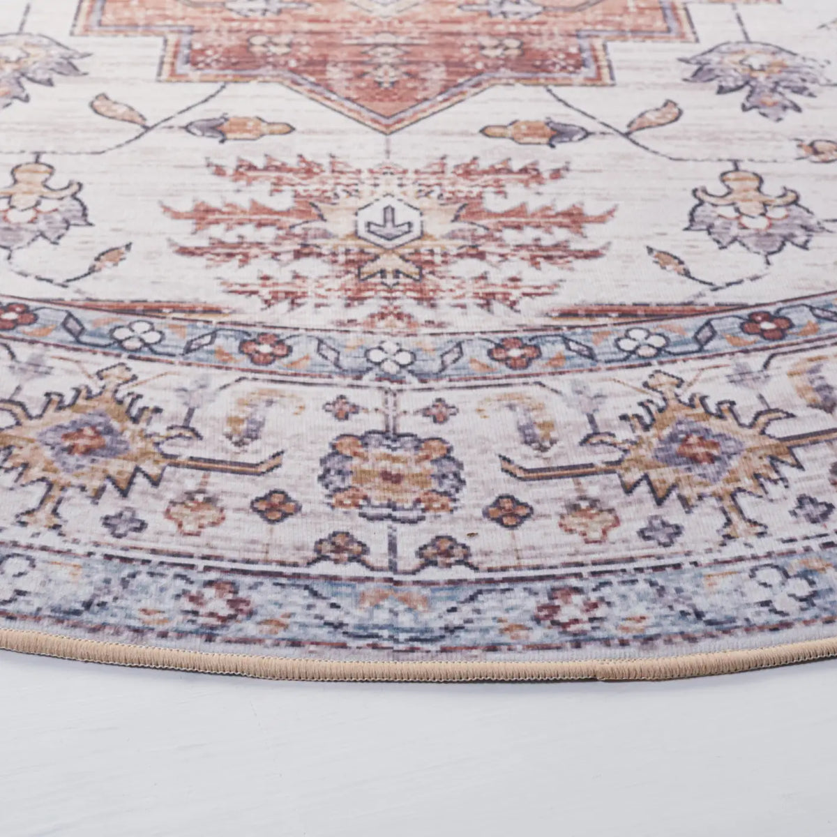 Safavieh Tucson 6'-0" x 6'-0" Rug in Ivory / Rust