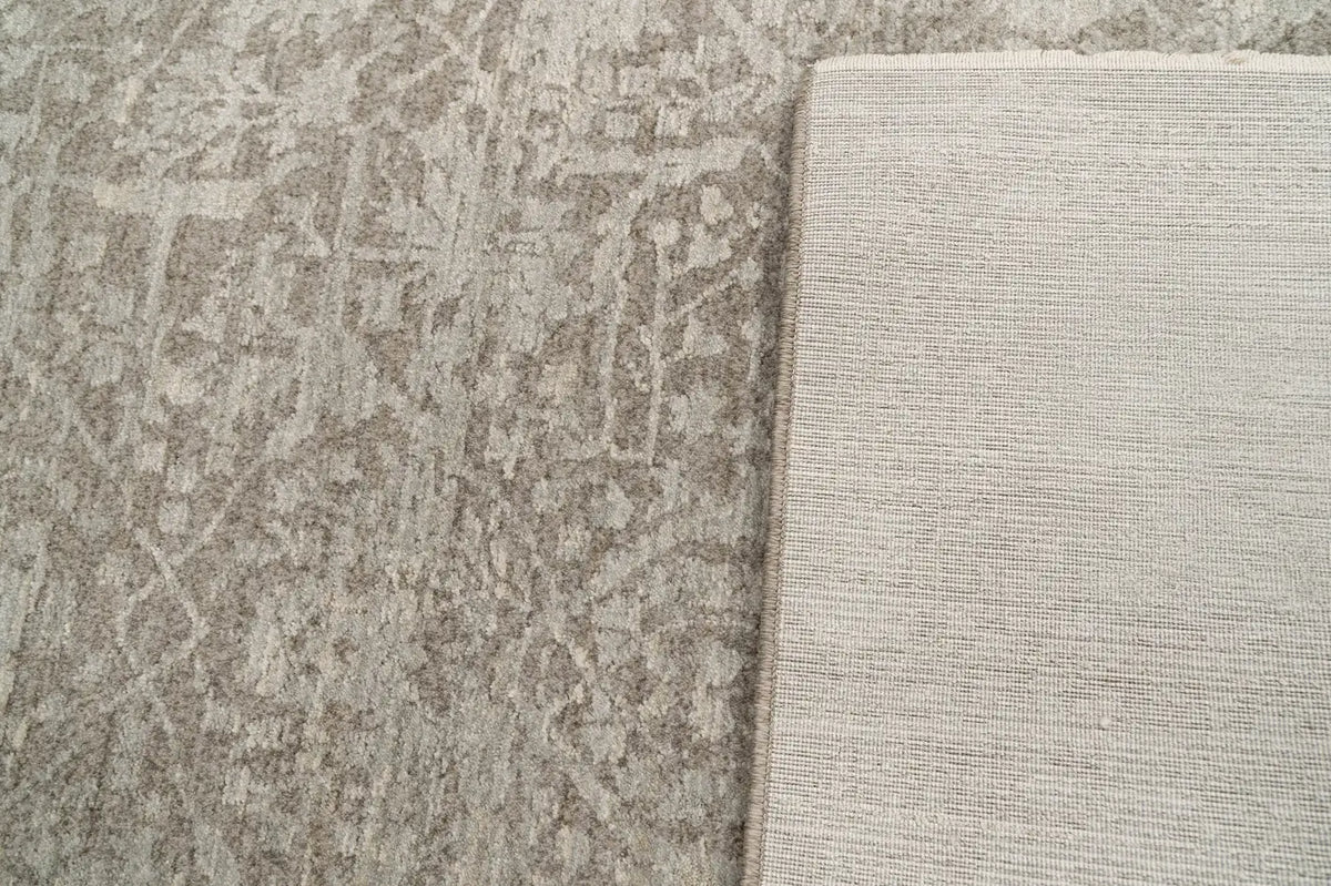 Dynamic Rugs Meadow 17971 Power Loomed Transitional Grey Rug - Corner