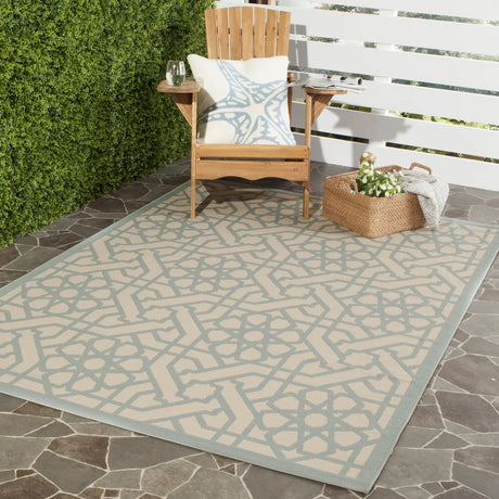Safavieh Martha Stewart 4'-0" x 5'-7" Rug in Sunken Pool
