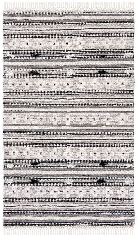 Safavieh Natura 4'-0" x 6'-0" Rug in Black / Ivory