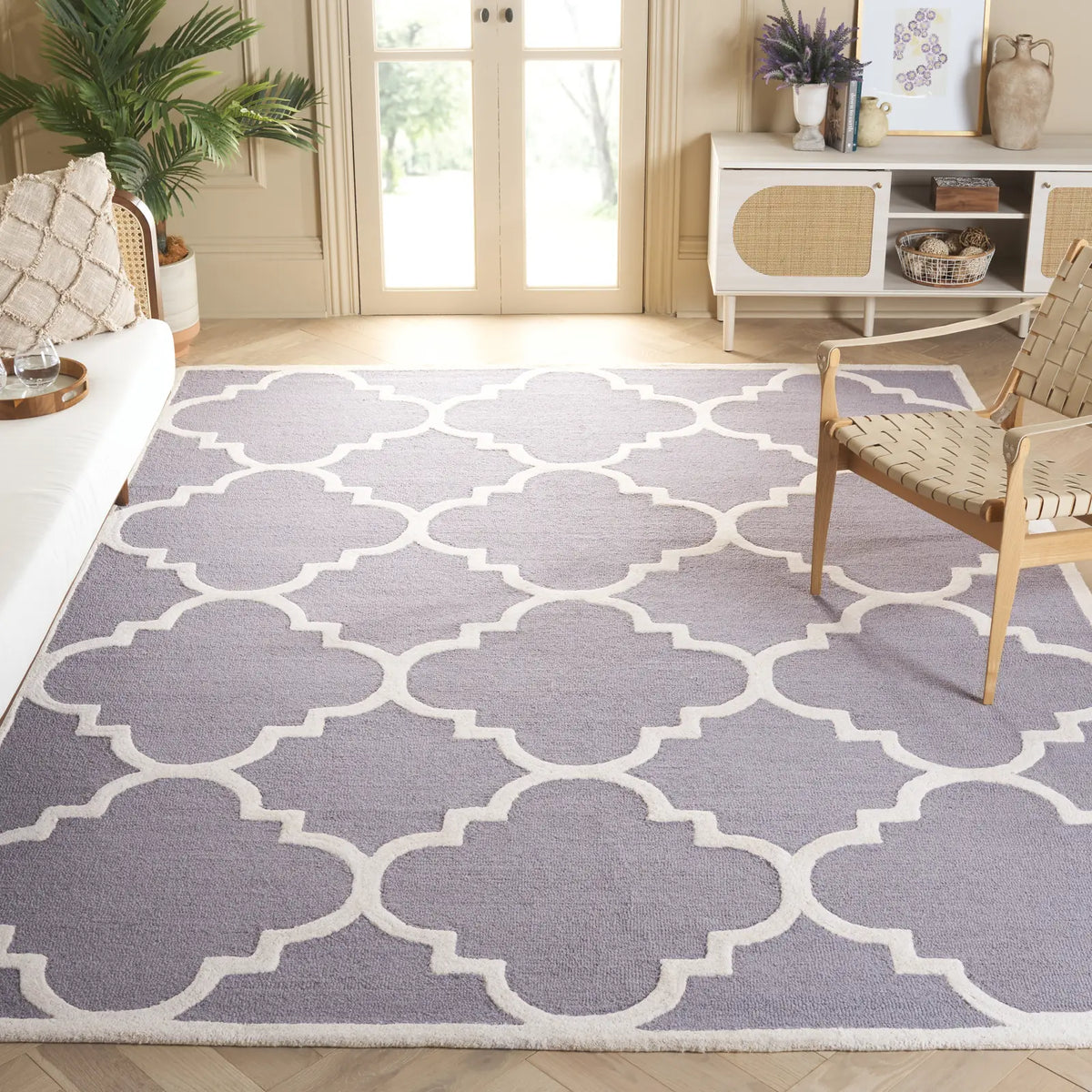 Safavieh Cambridge 10'-0" x 14'-0" Rug in Silver / Ivory