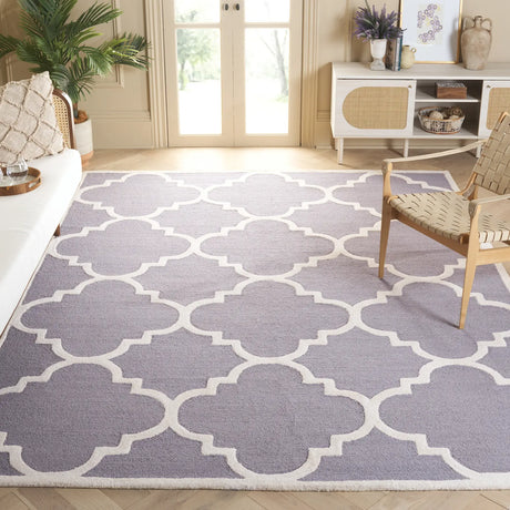 Safavieh Cambridge 10'-0" x 14'-0" Rug in Silver / Ivory