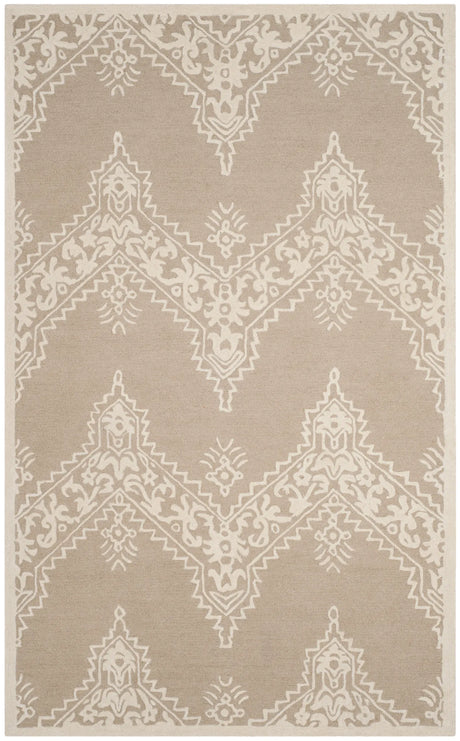 Safavieh Manchester 5'-0" x 8'-0" Rug in Beige / Ivory