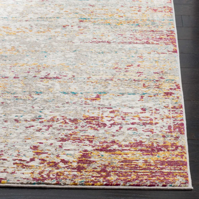 Safavieh Aria 4'-0" x 6'-0" Rug in Red / Creme