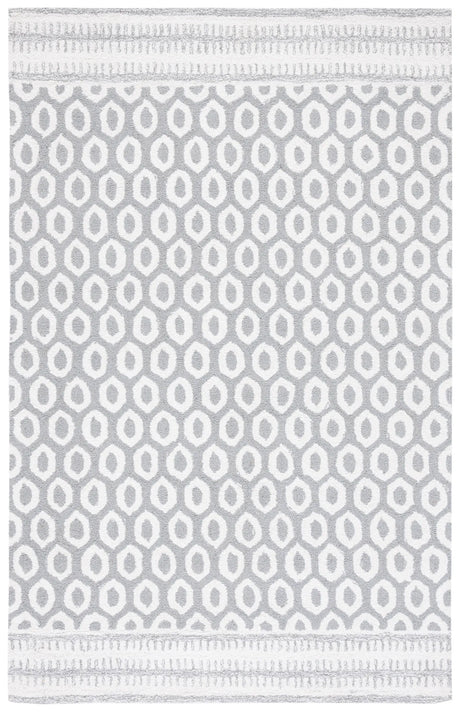 Safavieh Capri 4'-0" x 6'-0" Rug in Ivory / Grey