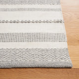 Safavieh Kilim 4'-0" x 6'-0" Rug in Silver / Ivory