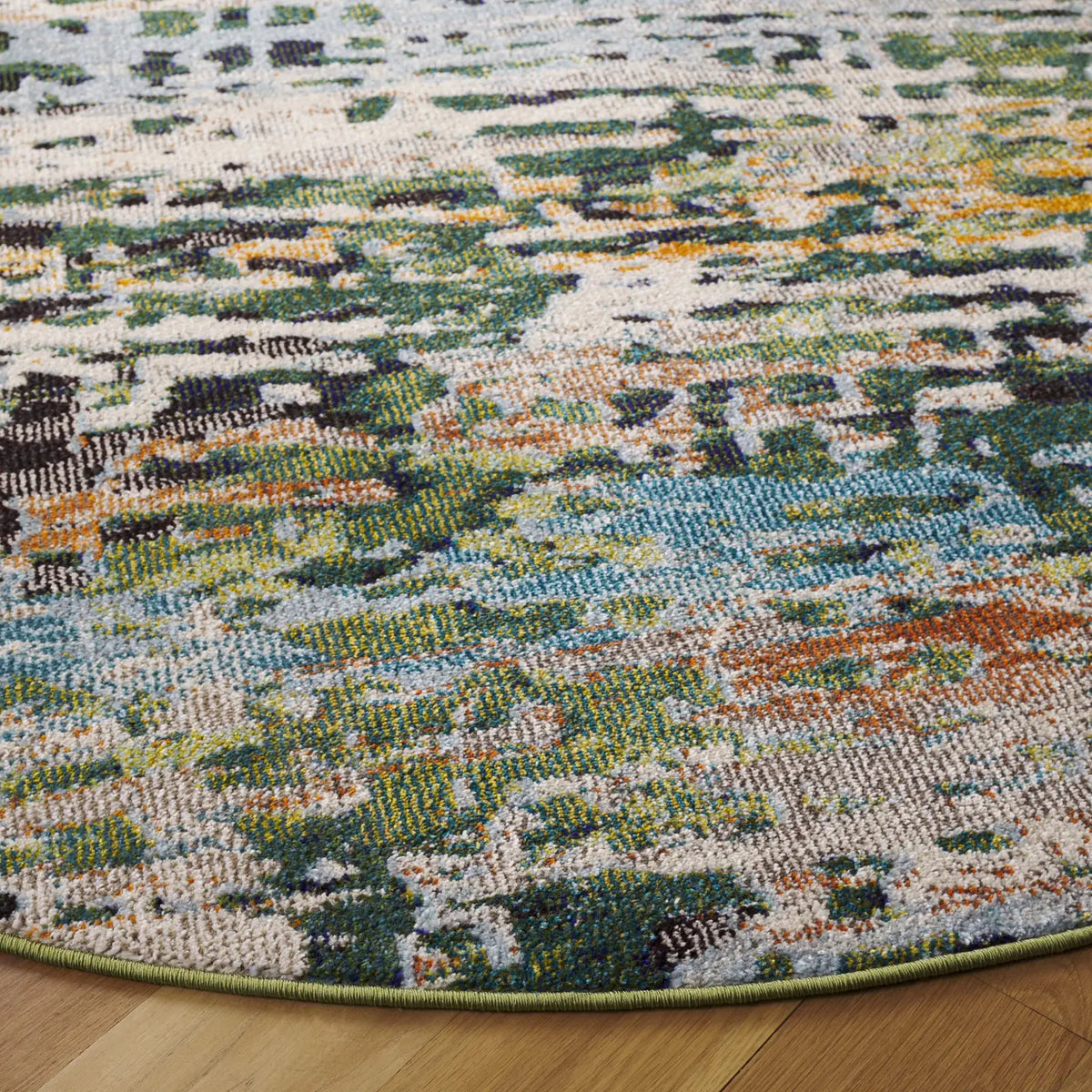 Safavieh Madison 6'-7" x 6'-7" Rug in Green / Rust