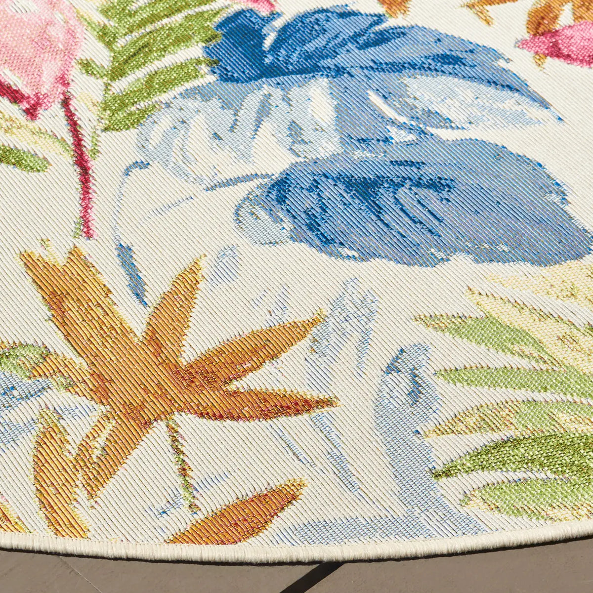 Safavieh Barbados 500 6'-7" x 6'-7" Rug in Ivory / Green Rust