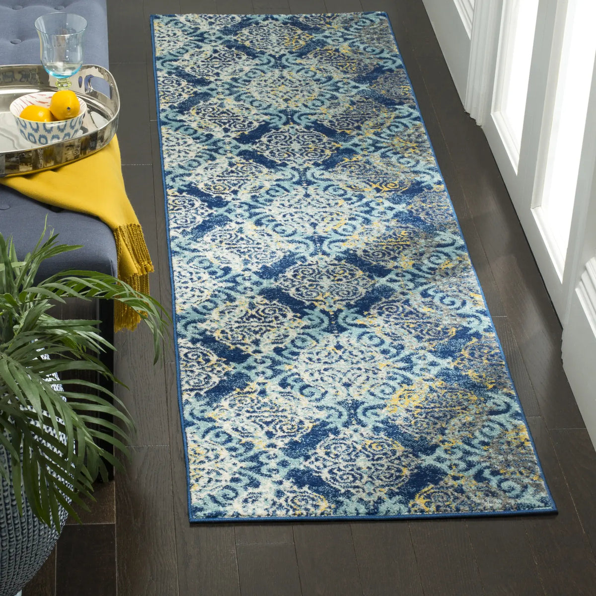 Safavieh Evoke 2'-2" x 7'-0" Rug in Royal / Light Blue