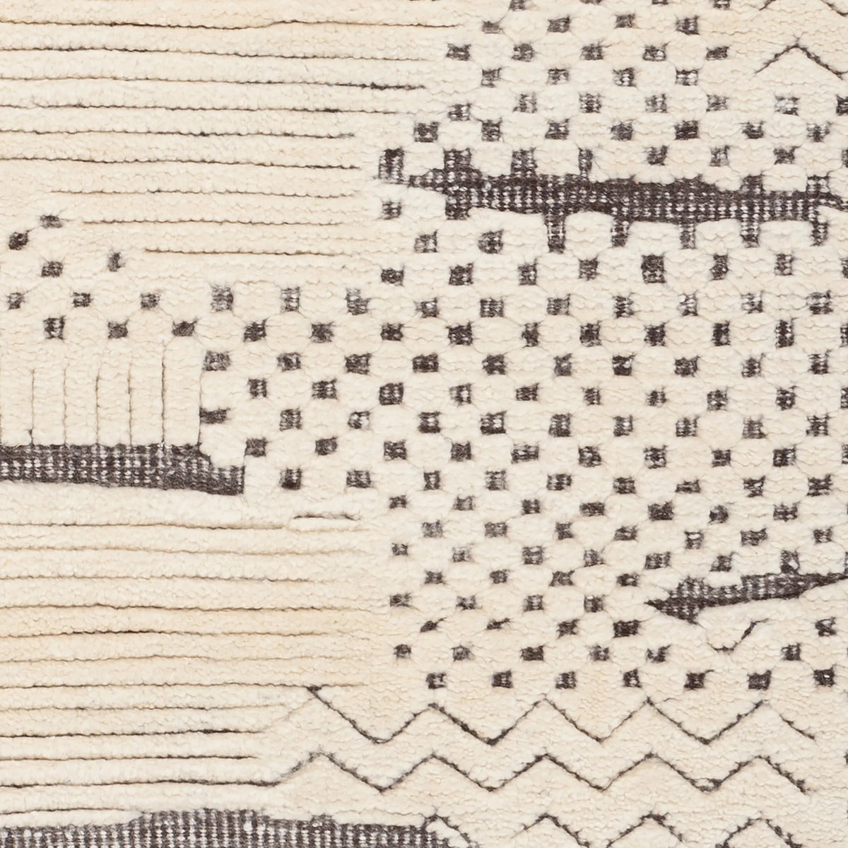 Chandra Keeley KEE-57001 Ivory rug, close-up detail