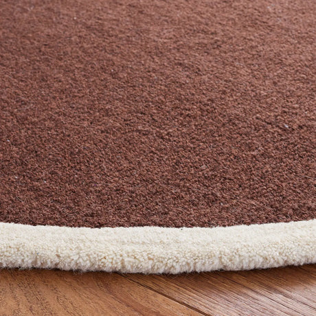 Safavieh Cambridge 6'-0" x 6'-0" Rug in Dark Brown / Ivory