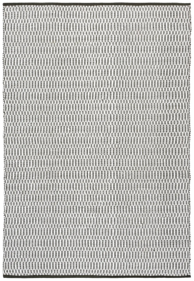 Safavieh Montauk 5'-0" x 8'-0" Rug in Ivory / Dark Green