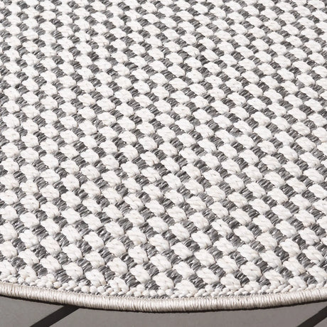 Safavieh Sisal All-Weather 6'-7" x 6'-7" Rug in Grey / Ivory