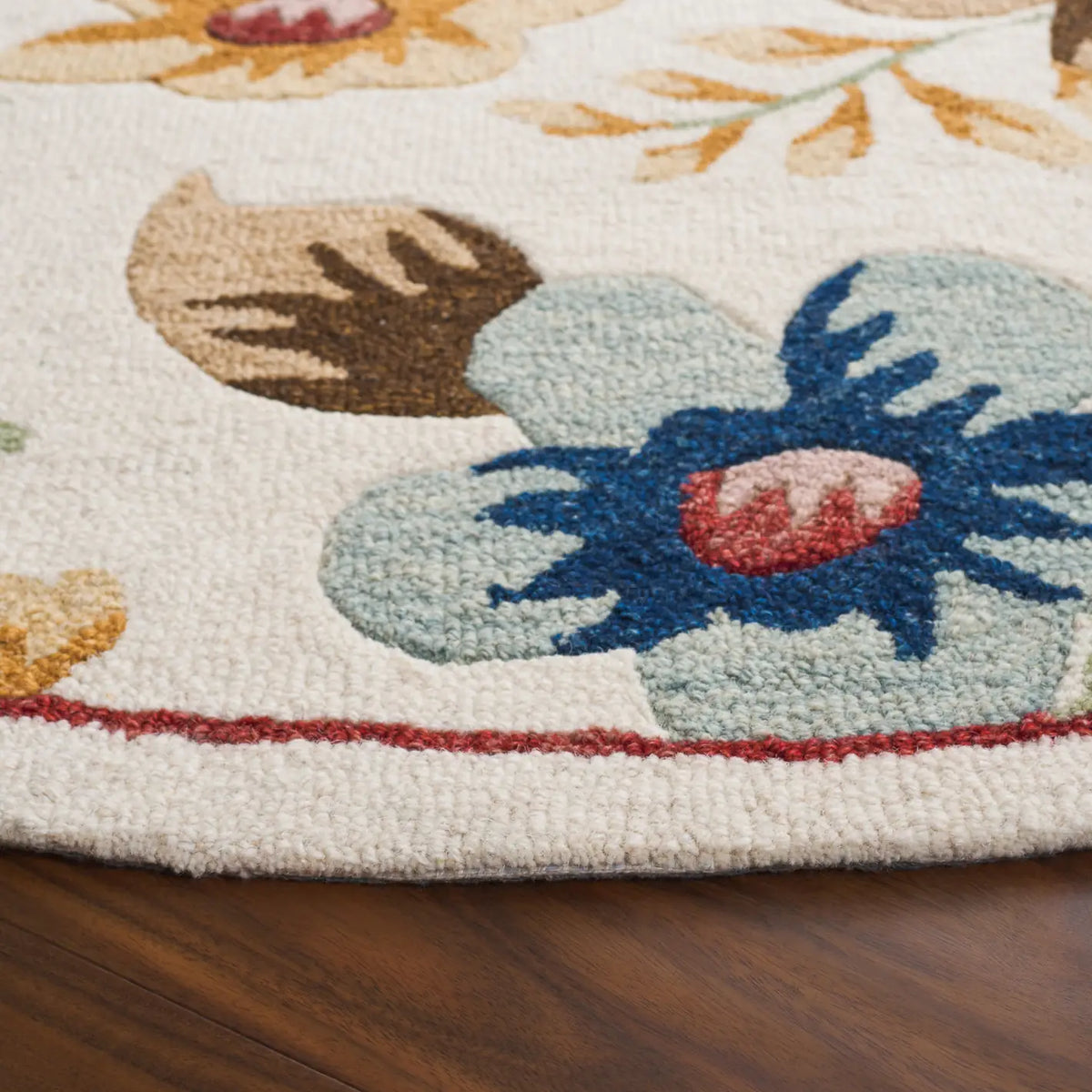 Safavieh Blossom 6'-0" x 6'-0" Rug in Ivory / Blue