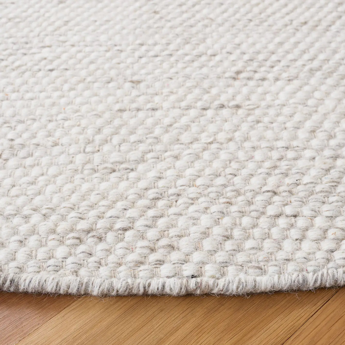 Safavieh Natura 6'-0" x 6'-0" Rug in Ivory / Light Grey