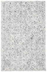 Safavieh Micro-Loop 4'-0" x 6'-0" Rug in Grey / Beige