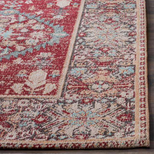 Safavieh Classic Vintage 5'-0" x 8'-0" Rug in Red / Multi