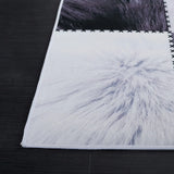 Safavieh Faux Hide 4'-0" x 6'-0" Rug in Light Grey / Grey