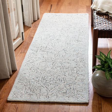 Safavieh Micro-Loop 2'-3" x 7'-0" Rug in Grey / Ivory