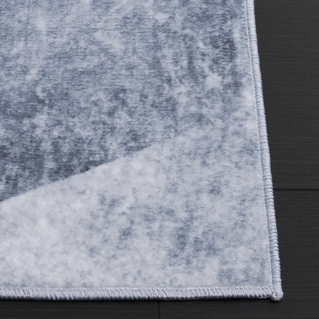 Safavieh Santa Monica 4'-0" x 6'-0" Rug in Dark Grey / Turquoise