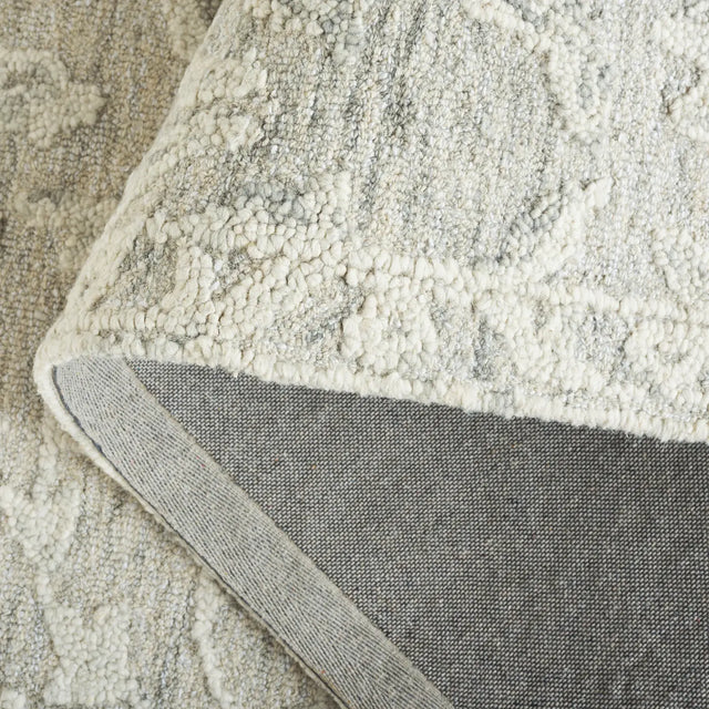 Safavieh Marquee 4'-0" x 6'-0" Rug in Grey / Ivory