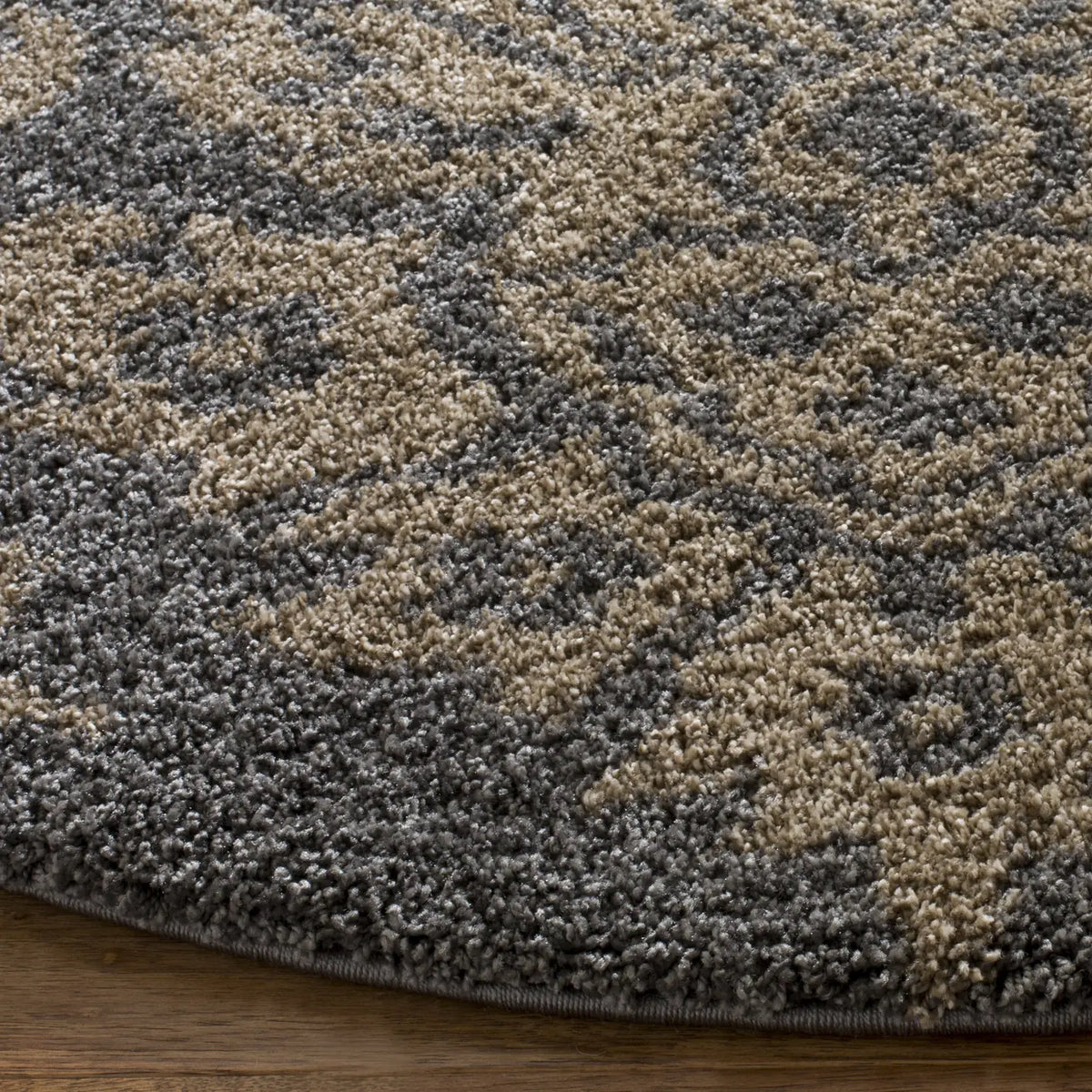 Safavieh Florida Shag 5'-0" x 5'-0" Rug in Grey / Beige