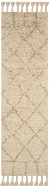 Safavieh Casablanca 2'-3" x 8'-0" Rug in Ivory / Light Grey