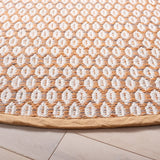 Safavieh Montauk 6'-0" x 6'-0" Rug in Orange / Ivory
