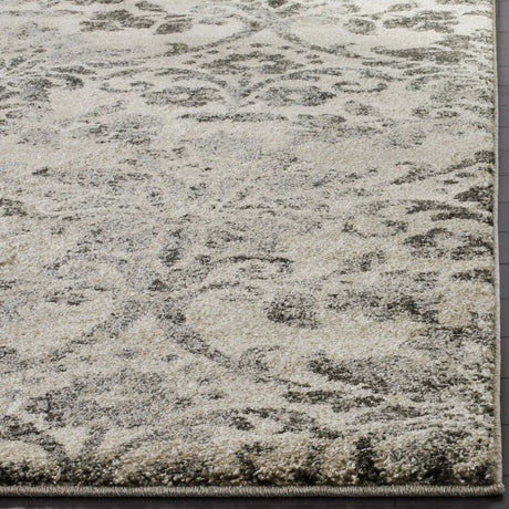 Safavieh Retro 4'-0" x 6'-0" Rug in Cream / Grey