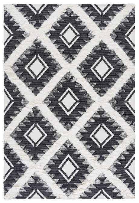 Safavieh Kenya 6'-0" x 9'-0" Rug in Black / Ivory