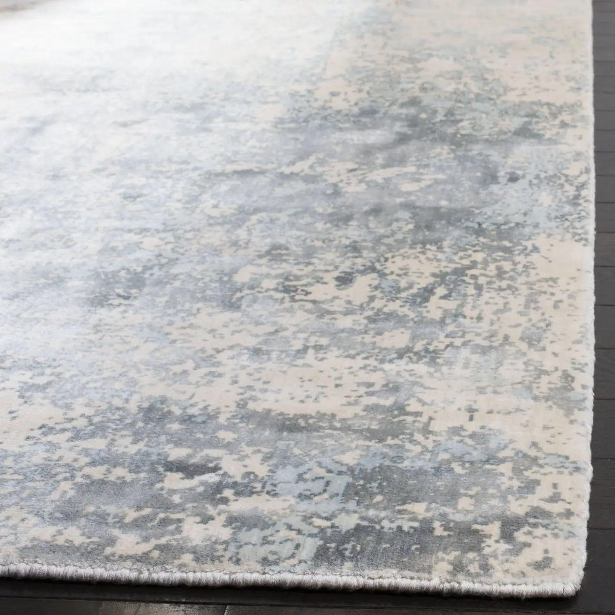 Safavieh Mirage 4'-0" x 6'-0" Rug in Aqua