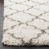 Safavieh Hudson Shag 6'-0" x 9'-0" Rug in Ivory / Grey