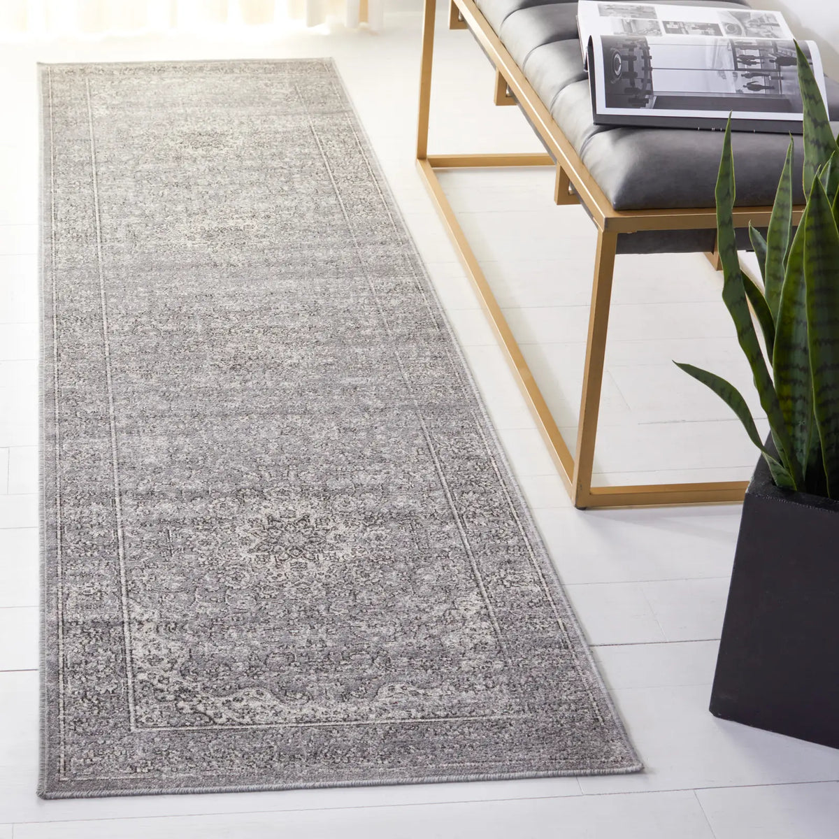 Safavieh Atlas 2'-2" x 7'-0" Rug in Charcoal / Grey