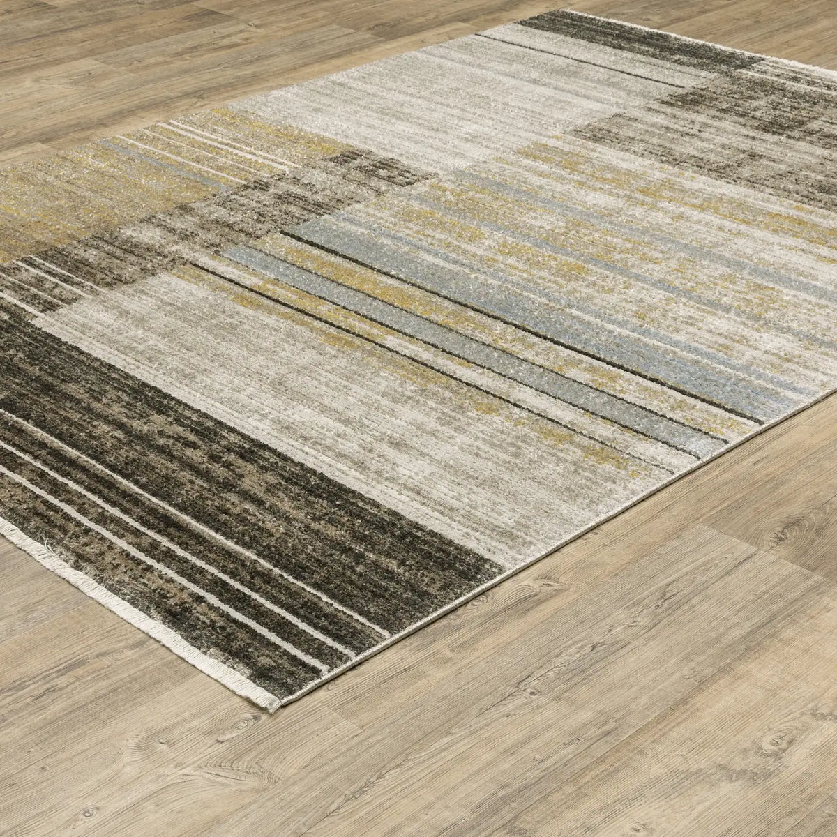 Oriental Weavers Bauer 090N2 Beige/ Charcoal Rug - angle detail