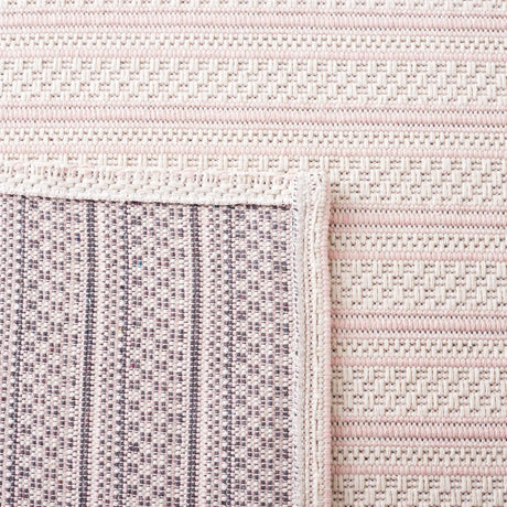 Safavieh Martha Stewart 5'-0" x 7'-0" Rug in Pink / Ivory