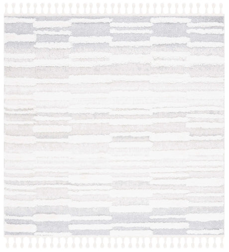 Safavieh Moroccan Tassel Shag 6'-7" x 6'-7" Rug in Beige / Ivory