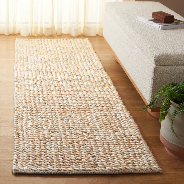 Safavieh Natural Fiber 2'-3" x 8'-0" Rug in Natural / Bleach