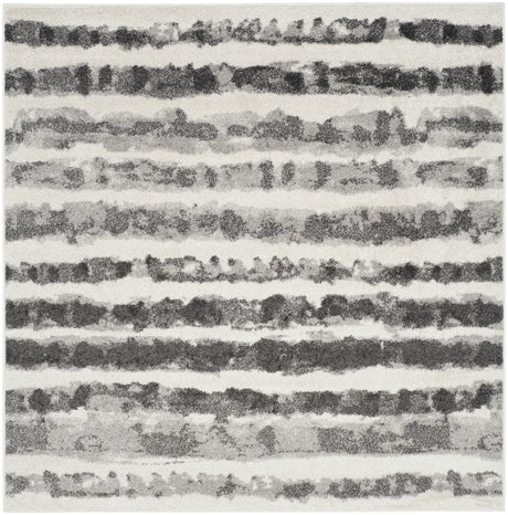 Safavieh Adirondack 6'-0" x 6'-0" Rug in Ivory / Charcoal