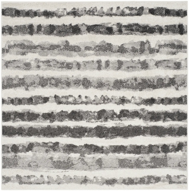 Safavieh Adirondack 6'-0" x 6'-0" Rug in Ivory / Charcoal