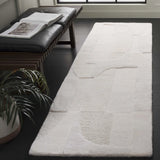 Safavieh Fifth Avenue 2'-3" x 8'-0" Rug in Ivory