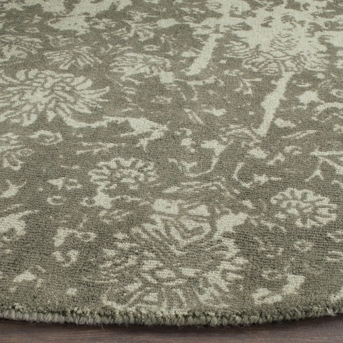 Safavieh Restoration Vintage 6'-0" x 6'-0" Rug in Light Sage / Grey