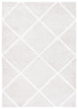 Safavieh Tahoe Shag 4'-0" x 6'-0" Rug in Silver / White