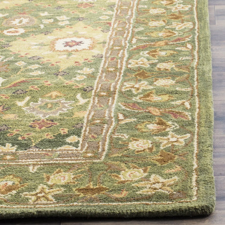 Safavieh Antiquity 5'-0" x 8'-0" Rug in Olive